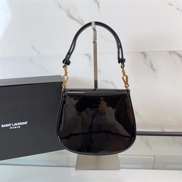 2026224192626525 800